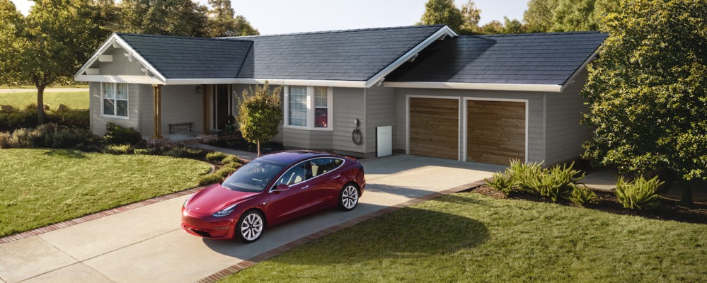 2025 Review: Tesla Solar Roof Costs Might Not be Worth It